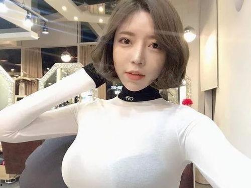 女主播不戴罩视频,网络热议